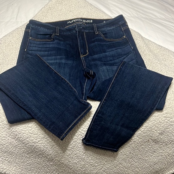 American Eagle Outfitters Denim - American Eagle brand new without tags SZ 14